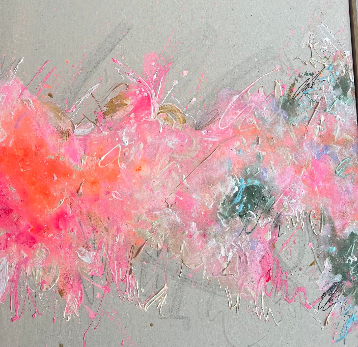 PINK CONFETTI