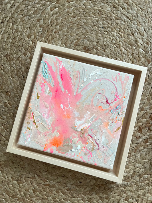 TROPICAL WHIRL