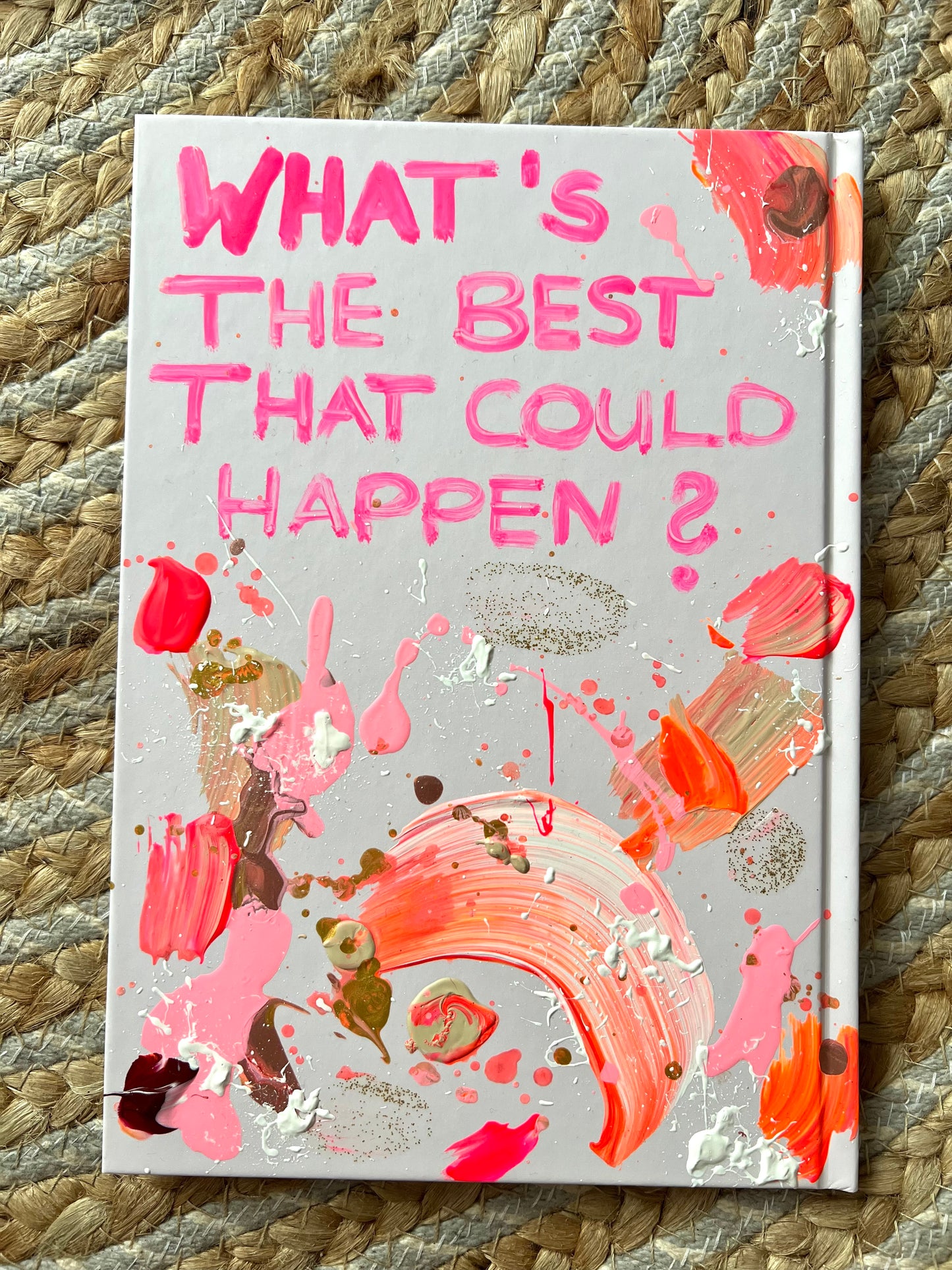 Handbemaltes Dankbarkeitsjournal mit Kunstwerk auf dem Cover